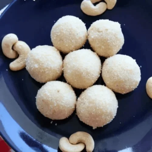 Rava / Sojji Laddu