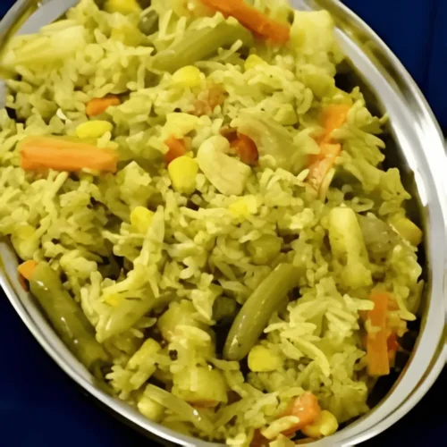 Veg Pulav with raita