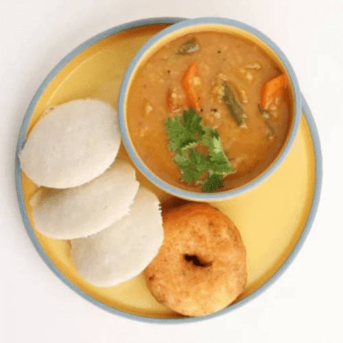 Idly 4nos 1 vada